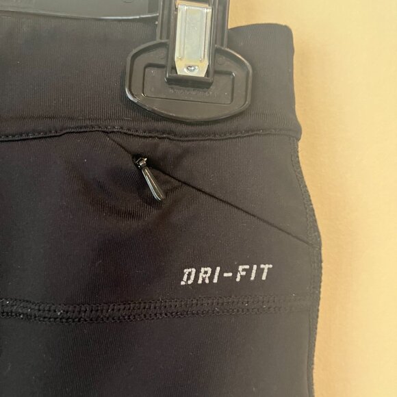 Nike Leggings - Picture 5 of 7